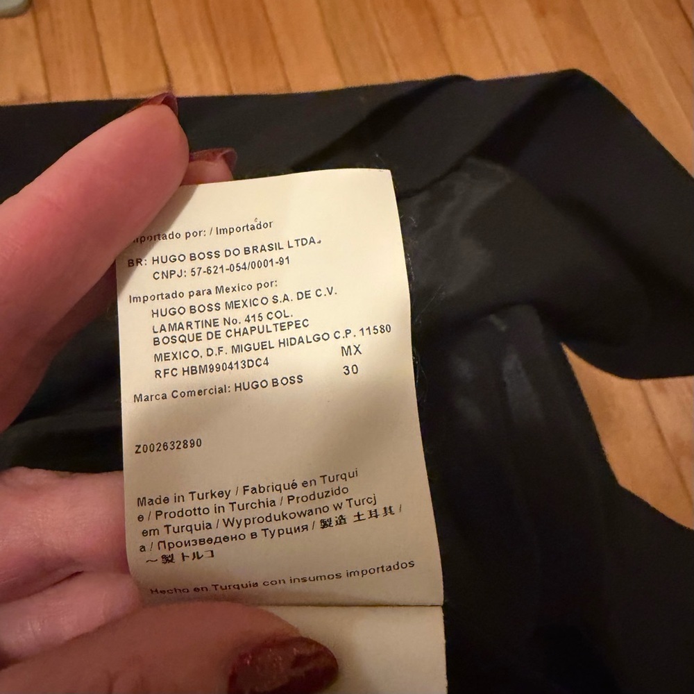 Hugo Boss Elegant Black Blazer in wool fabric Matching jacket - Picture 16 of 16